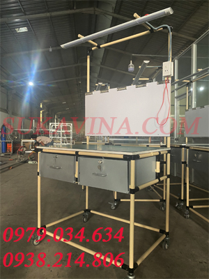 ban thao tac co hoc keo 2.jpg (141 KB)